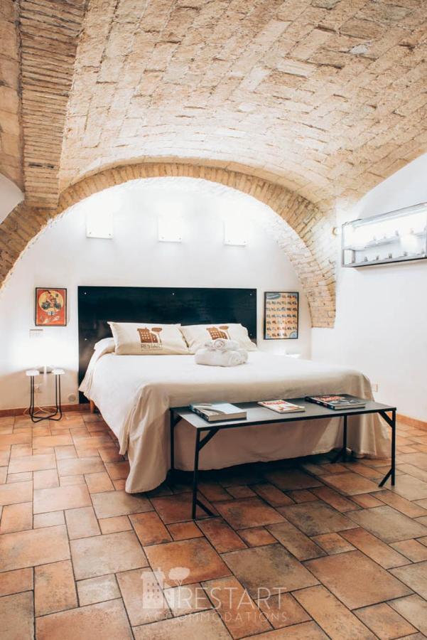Restart Accommodations Balestra Rome Bagian luar foto